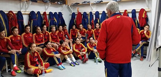 Charla Pre-Partido de fútbol en el vestuario